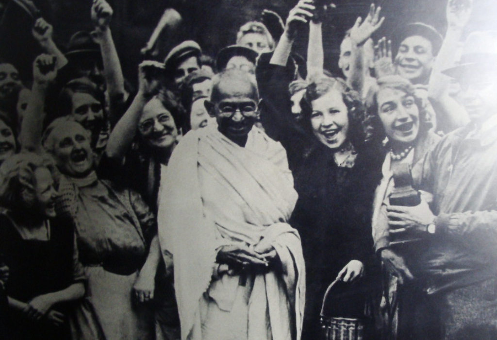 Gandhi: A jornada de uma grande alma 3
